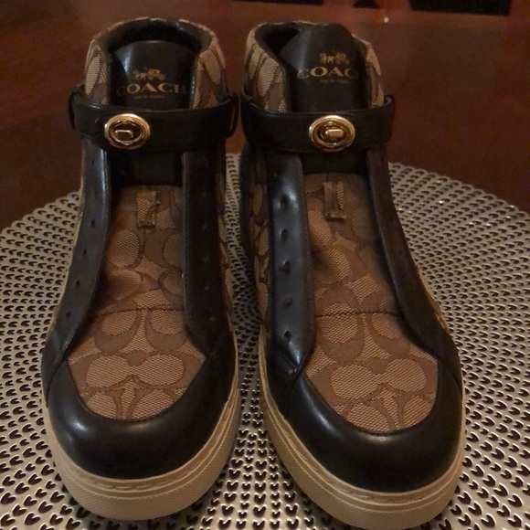 New Authentic Coach Hightop “Rae” - Picture 2 of 4